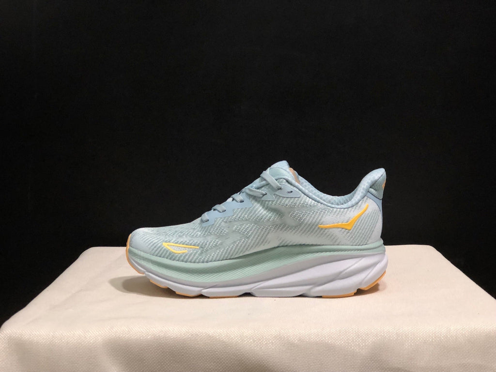 HOKA ONE ONE Clifton 9 Running Shoes
