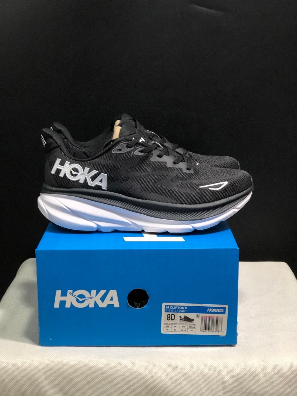 HOKA ONE ONE Clifton 9 Running Shoes