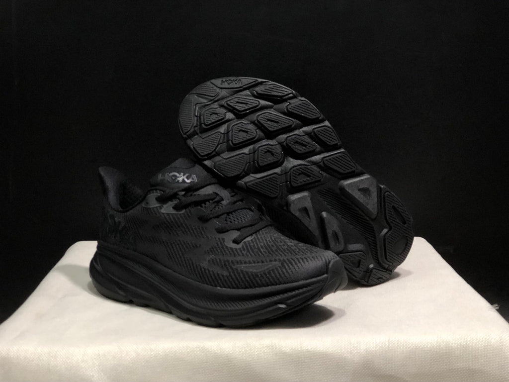 HOKA ONE ONE Clifton 9 Running Shoes