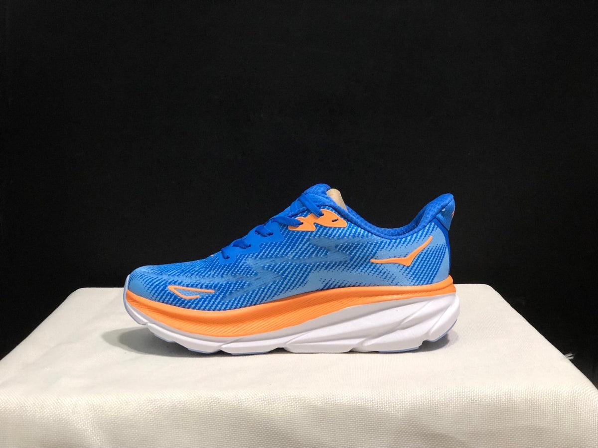 HOKA ONE ONE Clifton 9 Running Shoes
