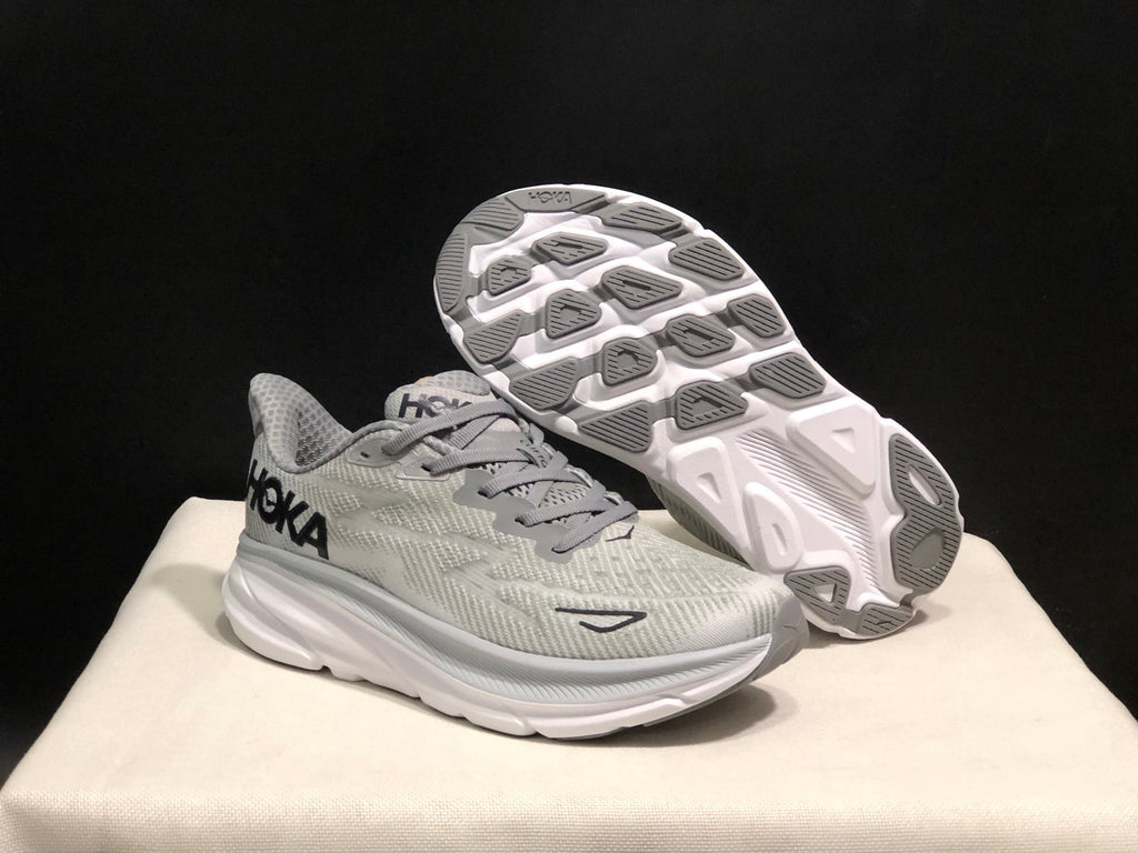 HOKA ONE ONE Clifton 9 Running Shoes