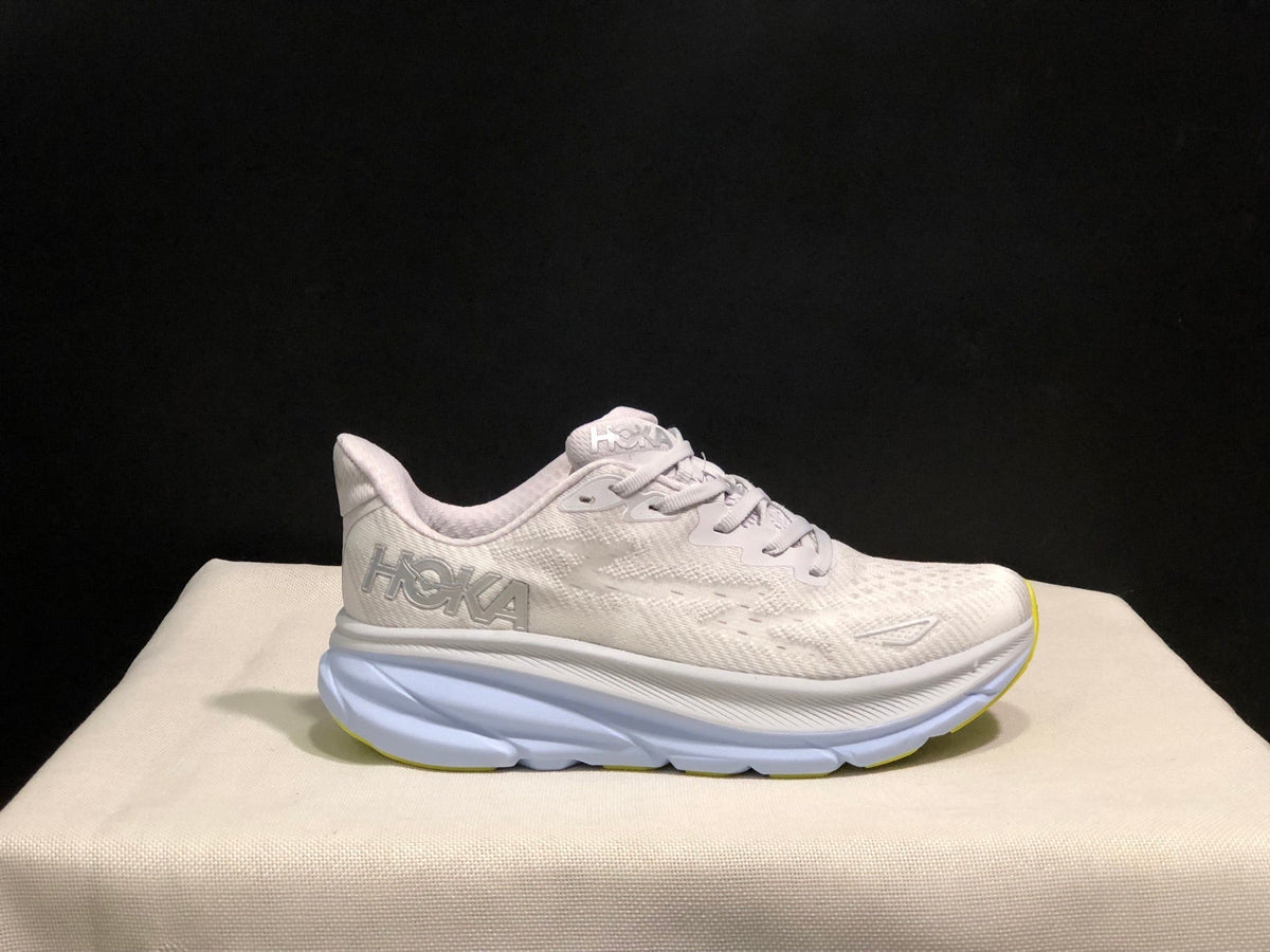 HOKA ONE ONE Clifton 9 Running Shoes