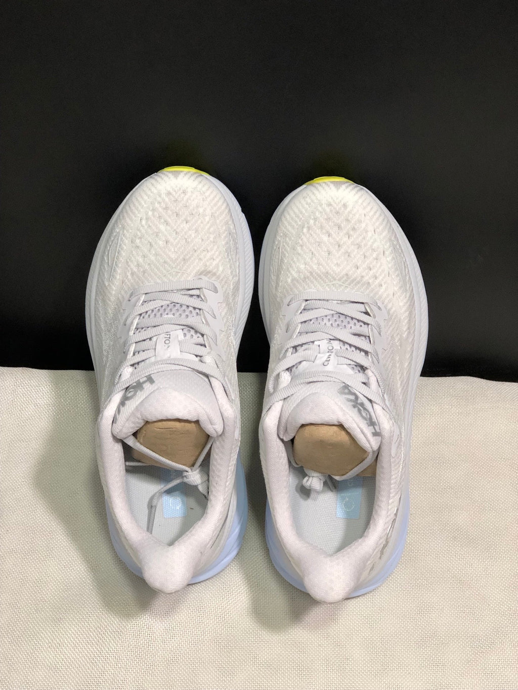 HOKA ONE ONE Clifton 9 Running Shoes
