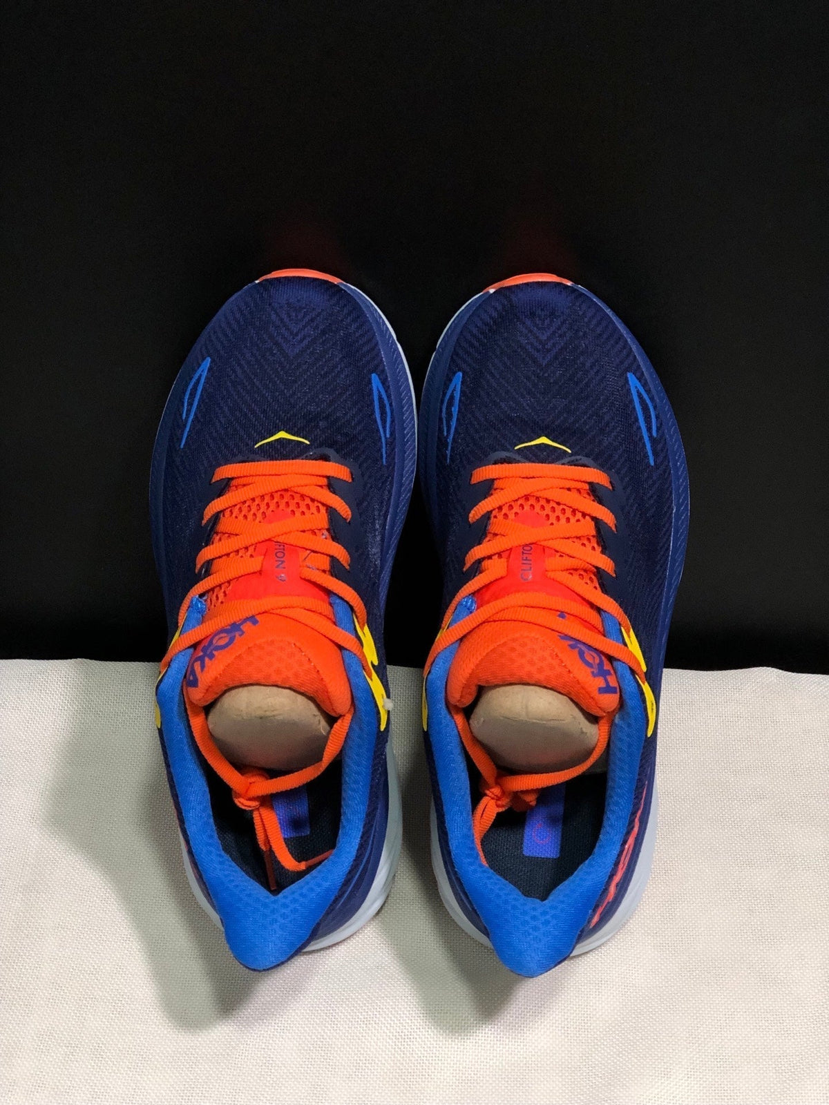 HOKA ONE ONE Clifton 9 Running Shoes
