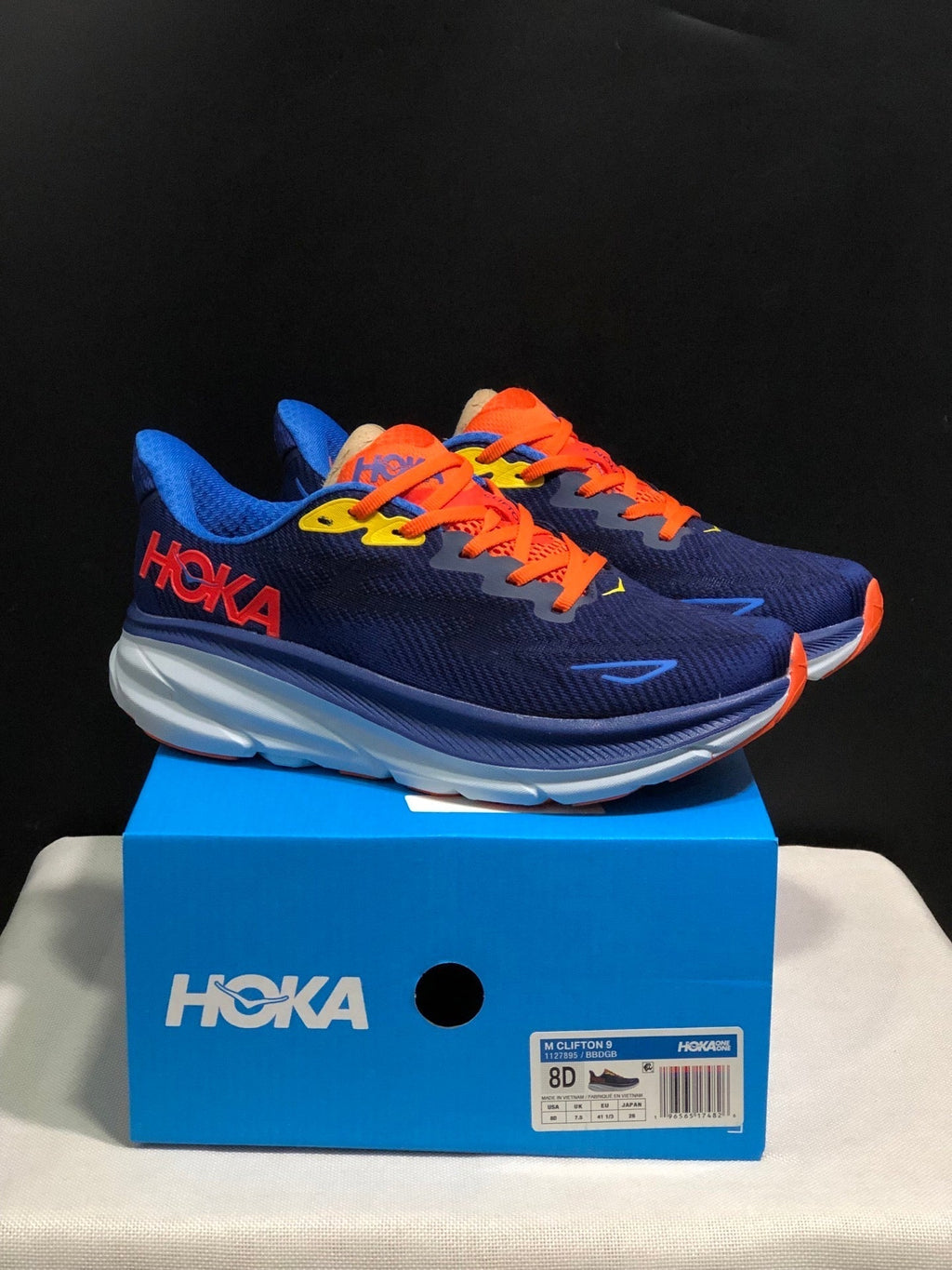 HOKA ONE ONE Clifton 9 Running Shoes