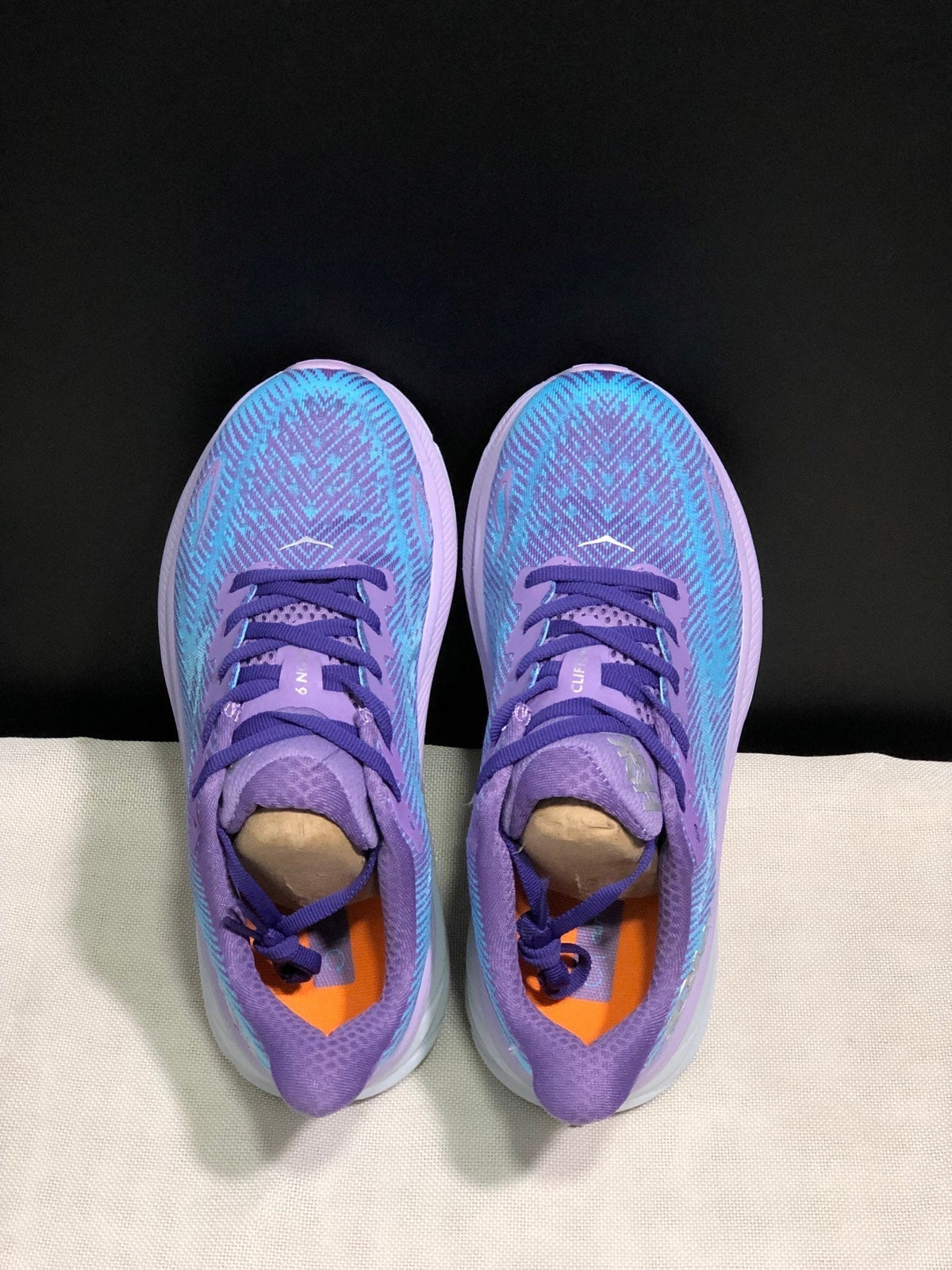 HOKA ONE ONE Clifton 9 Running Shoes