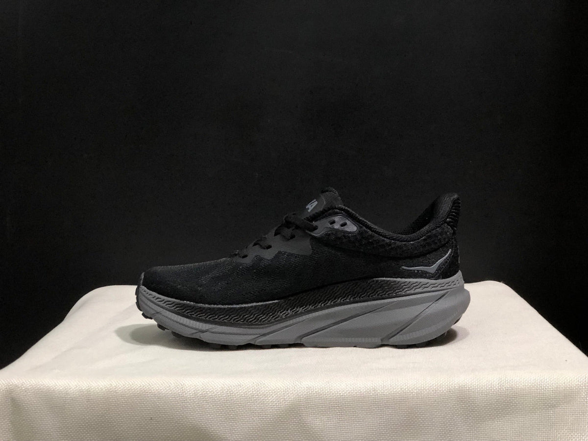 HOKA ONE ONE Challenger 7 Trail Running Shoes