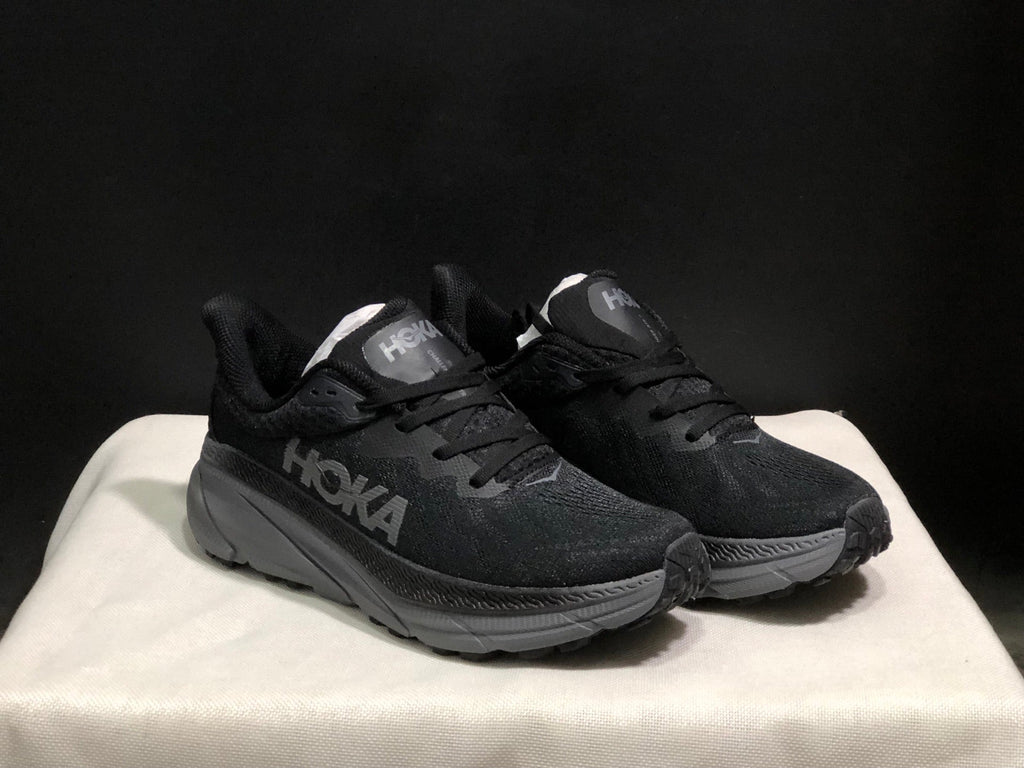 HOKA ONE ONE Challenger 7 Trail Running Shoes