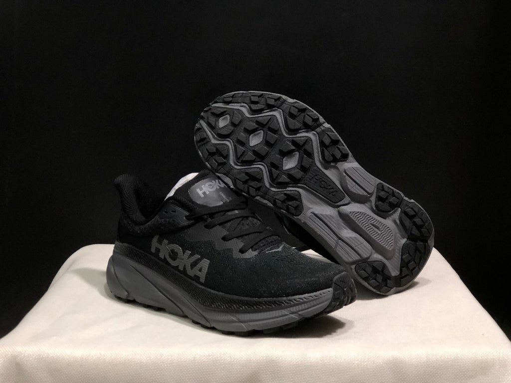 HOKA ONE ONE Challenger 7 Trail Running Shoes