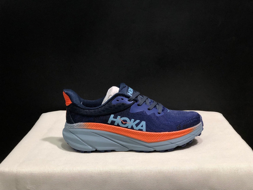 HOKA ONE ONE Challenger 7 Trail Running Shoes