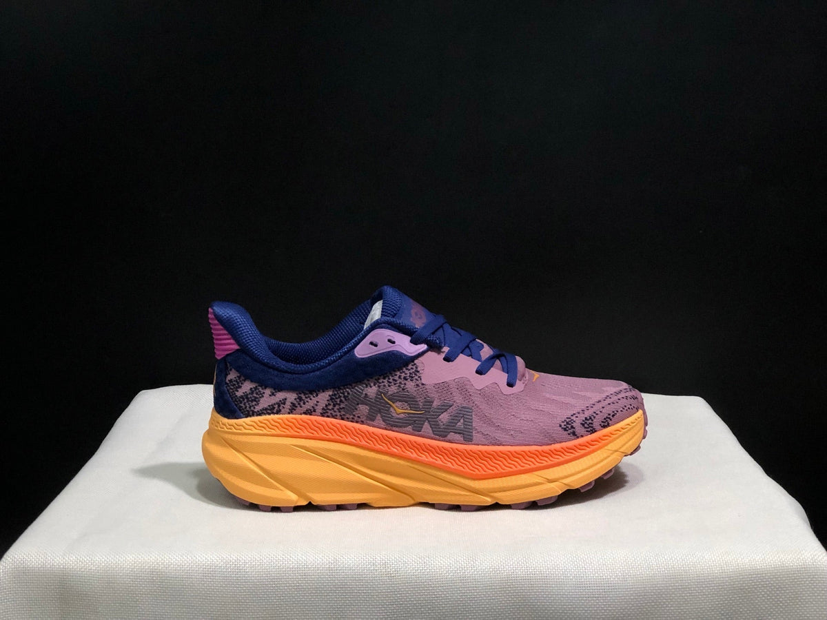 HOKA ONE ONE Challenger 7 Trail Running Shoes