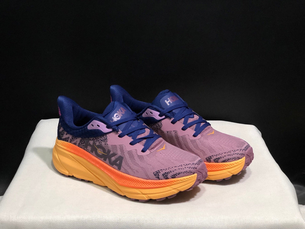 HOKA ONE ONE Challenger 7 Trail Running Shoes