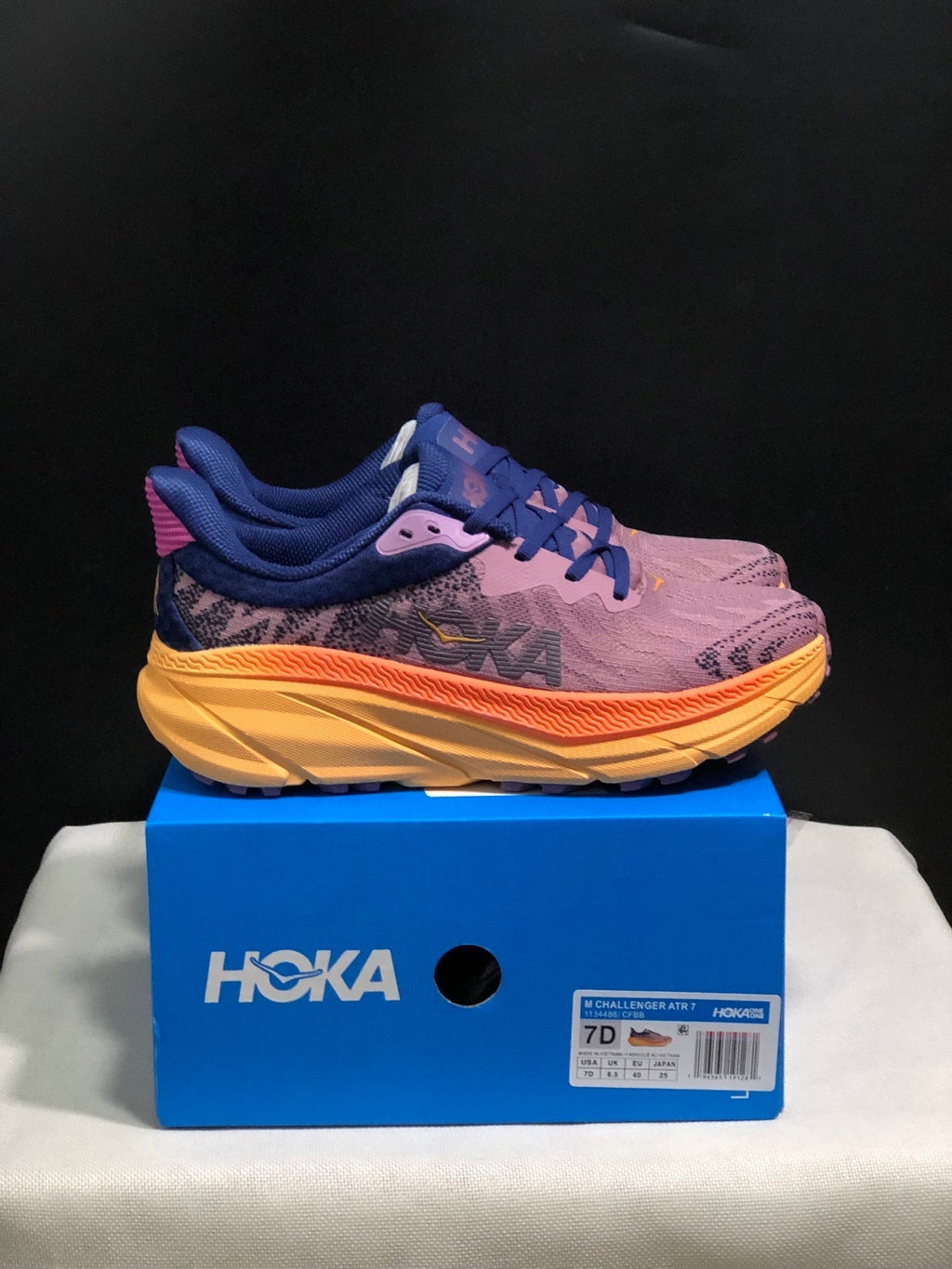 HOKA ONE ONE Challenger 7 Trail Running Shoes