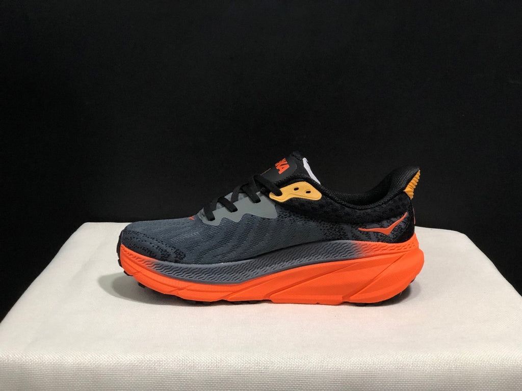 HOKA ONE ONE Challenger 7 Trail Running Shoes