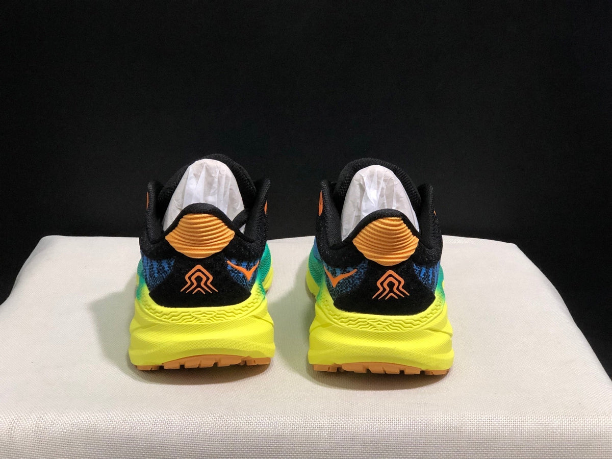 HOKA ONE ONE Challenger 7 Trail Running Shoes