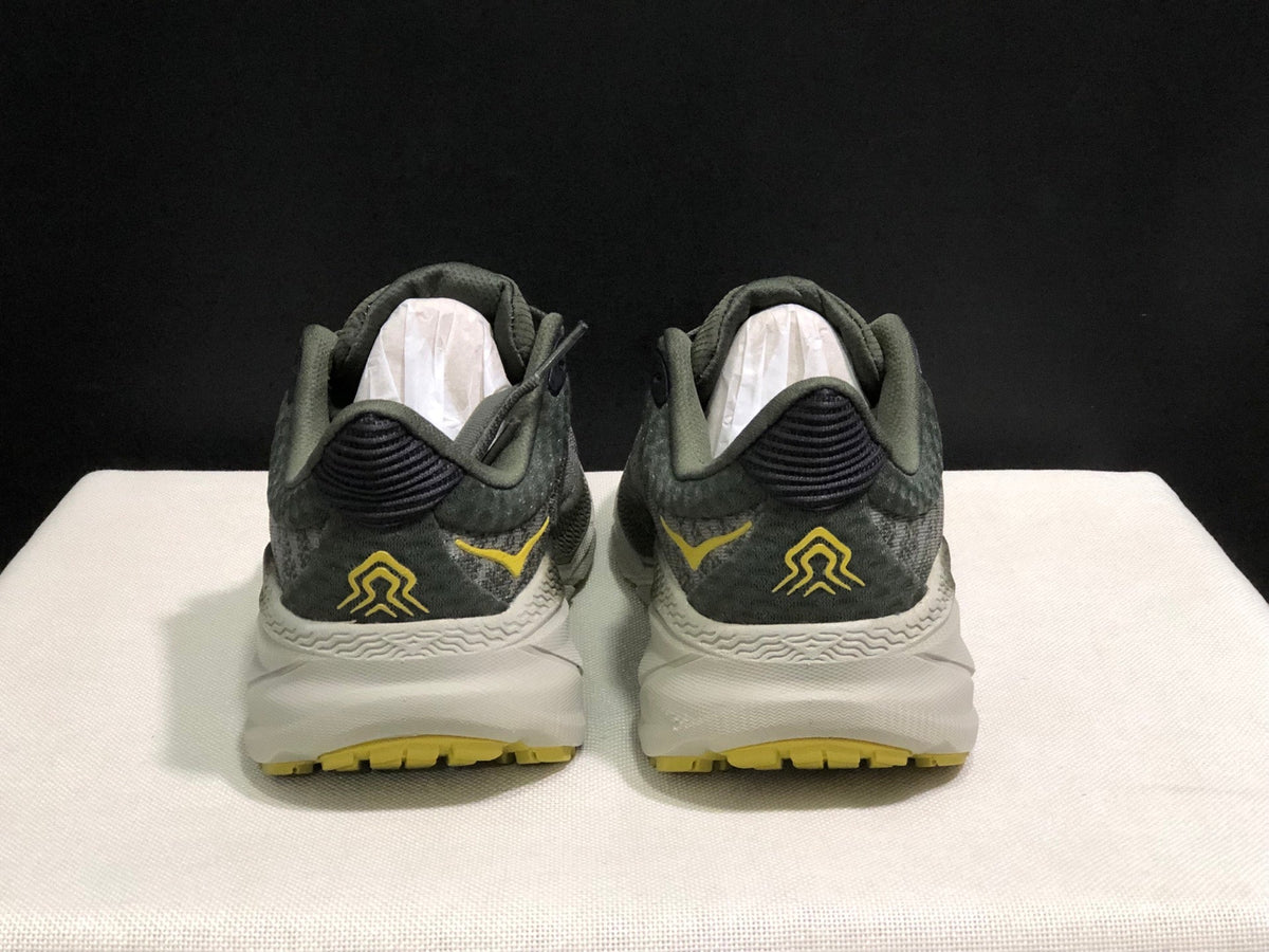 HOKA ONE ONE Challenger 7 Trail Running Shoes