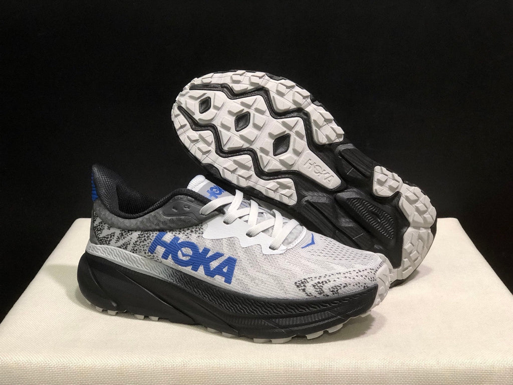 HOKA ONE ONE Challenger 7 Trail Running Shoes