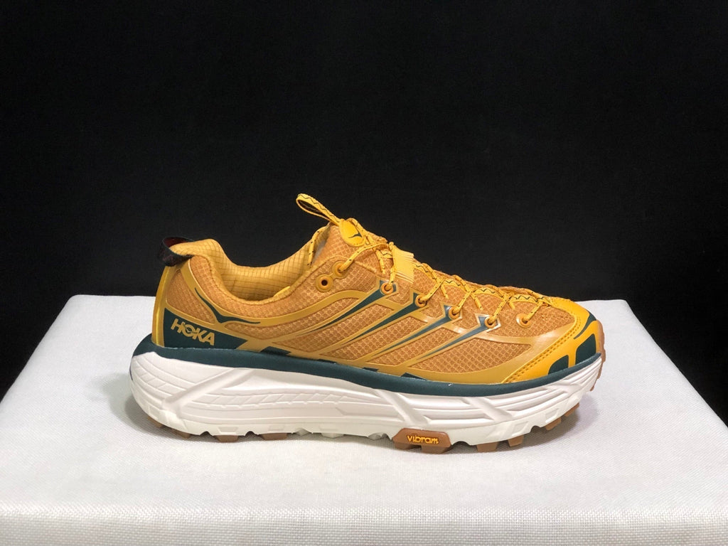 HOKA ONE ONE Mafate Three2 Trail Running Shoes