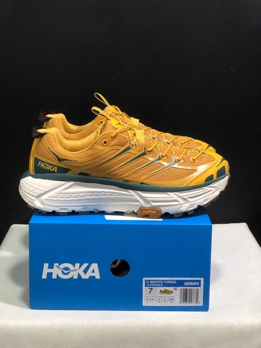 HOKA ONE ONE Mafate Three2 Trail Running Shoes