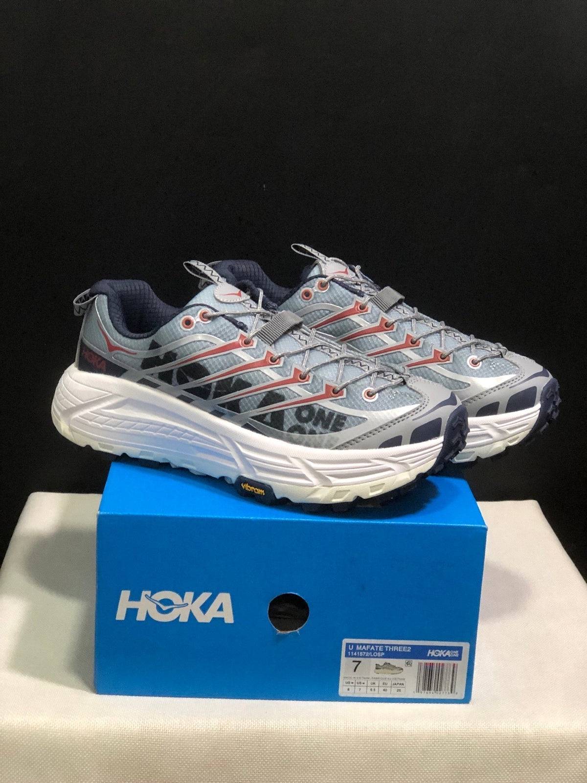 HOKA ONE ONE Mafate Three2 Trail Running Shoes